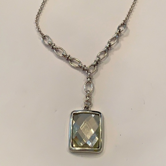 Avon Jewelry - Avon large crystal pendant drop statement necklace